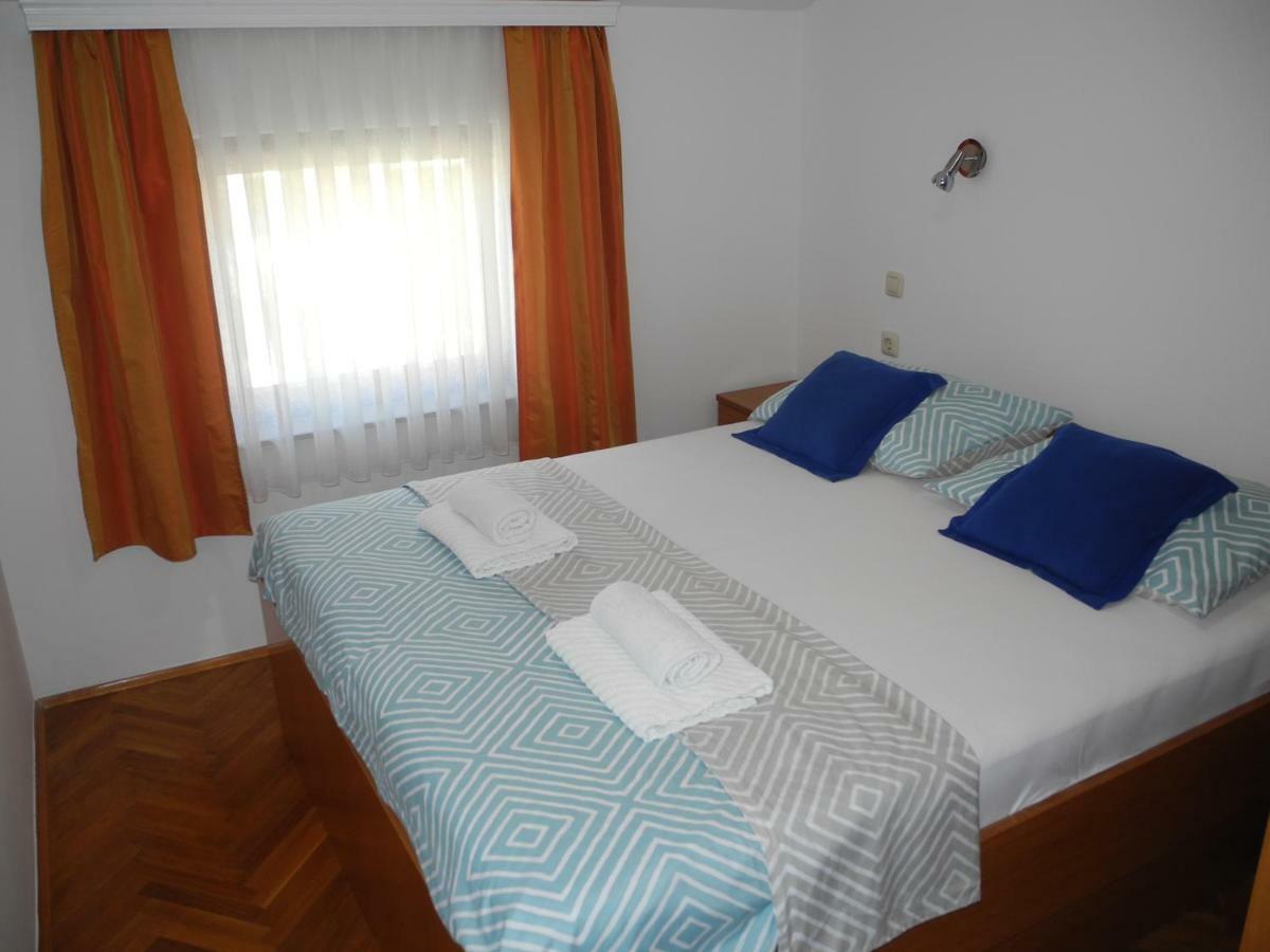 Damir 2+2 More Crikvenica Exterior photo